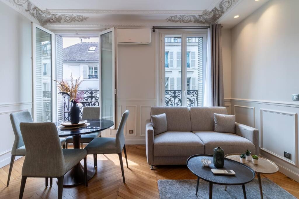 4pers # 1 Bedroom # Ternes # 17 * Parigi